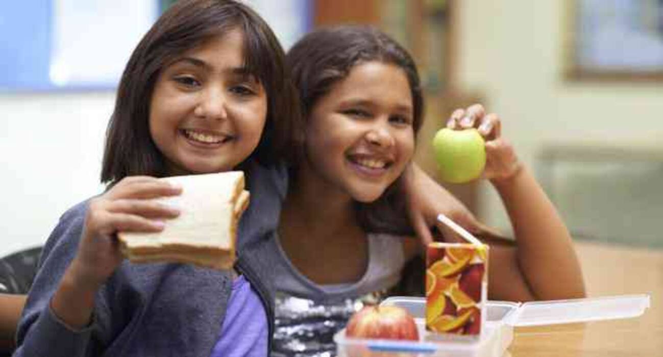 Should you eat fruits for breakfast? +4 questions answered by nutritionists