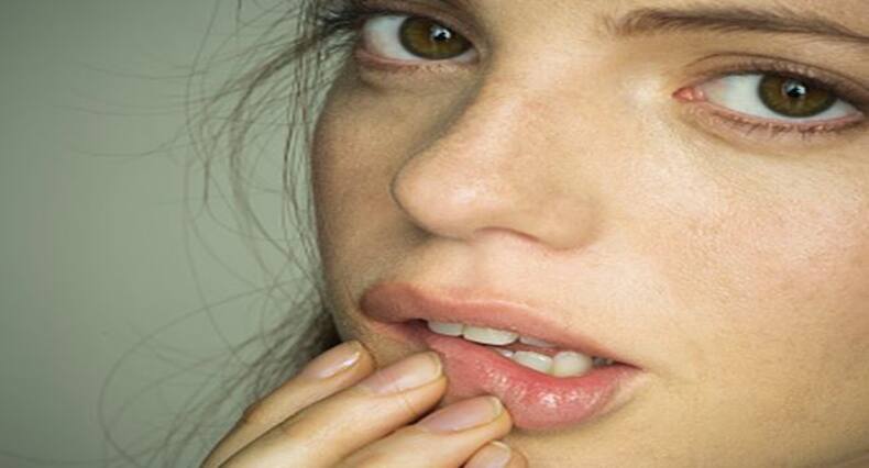 5 reasons you have a dry mouth (apart from dehydration)