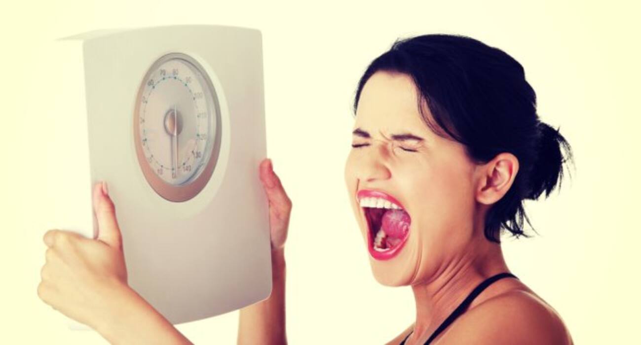 10 signs you aren't getting enough sleep