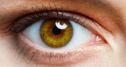 आंखों की लेसिक सर्जरी करवाने से पहले ज़रूर जान लें ये 10 बातें