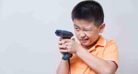 Can laser guns or toys cause eye injury or blindness? (Query)