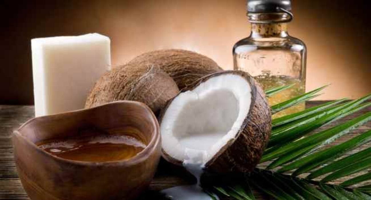 6 tips for to prevent dandruff, hair fall and other hair problems during monsoon