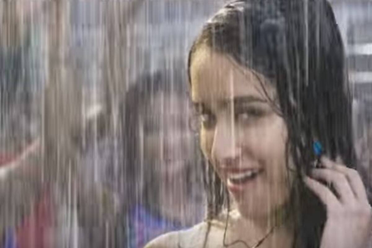 Monsoon Hair Tips Expert Tips To Tame Frizzy Hair Thehealthsite Com