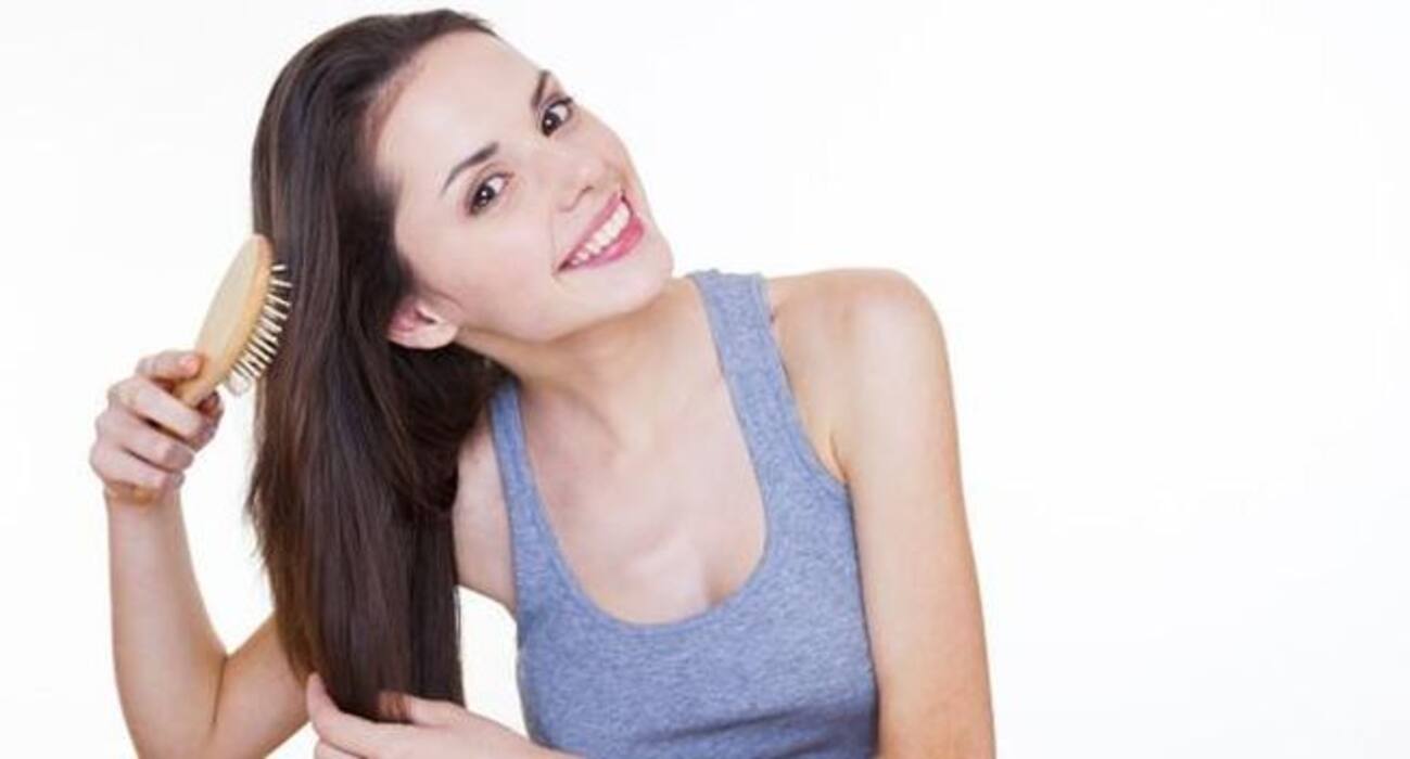 6 tips for to prevent dandruff, hair fall and other hair problems during monsoon