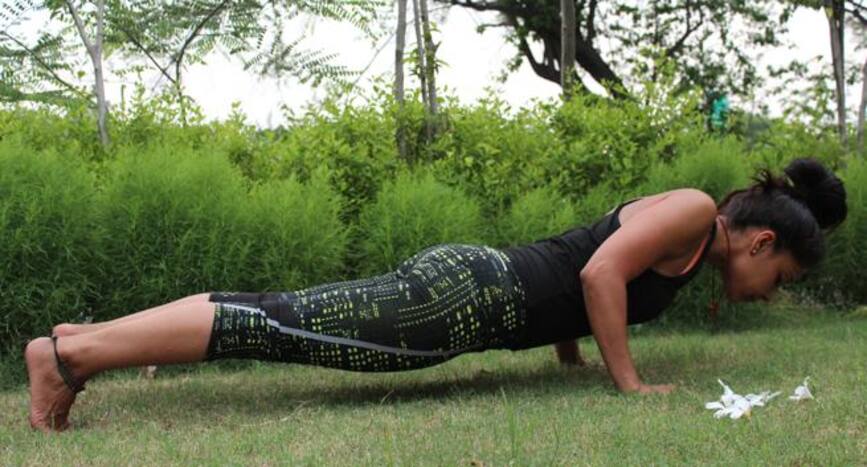 Struggling with your chaturanga dandasana/yoga push-up? Try these tip