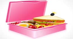 अपने बच्चे के टिफिन में कभी न पैक करें ये 5 चीजें