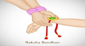 रक्षाबंधन पर बहन को गिफ्ट देने को लेकर उलझन में हैं? ये हैं टॉप 10 बेस्ट गिफ्ट