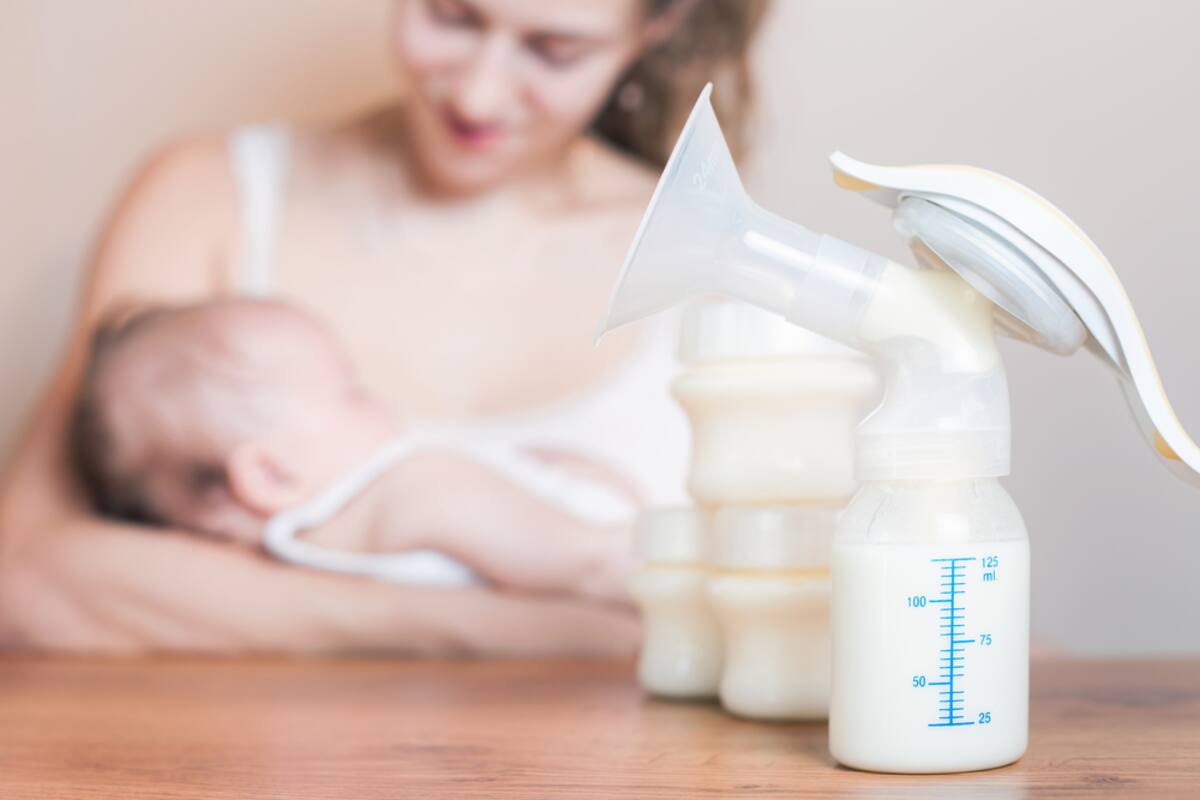 World Breastfeeding Week 2016 Manual Vs Electric Breast Pump