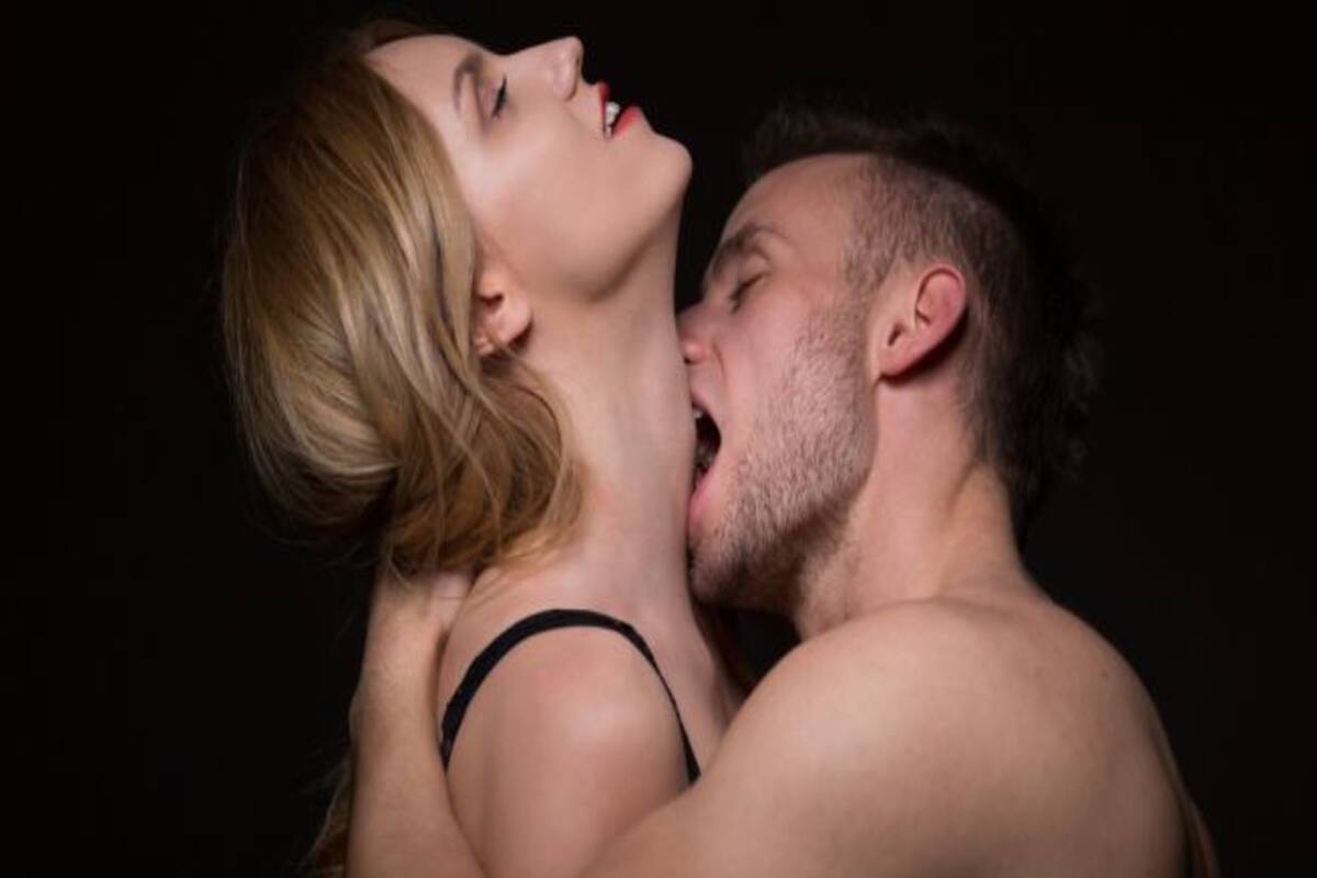 Hickeys Or Love Bites Might Kill You 4 Other Things You Need To Know About Them Thehealthsite Com