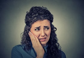 6 home remedies for bleeding gums (gingivitis) that actually work