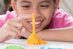 How to make slime -- The easiest DIY slime with only 3 ingredients!