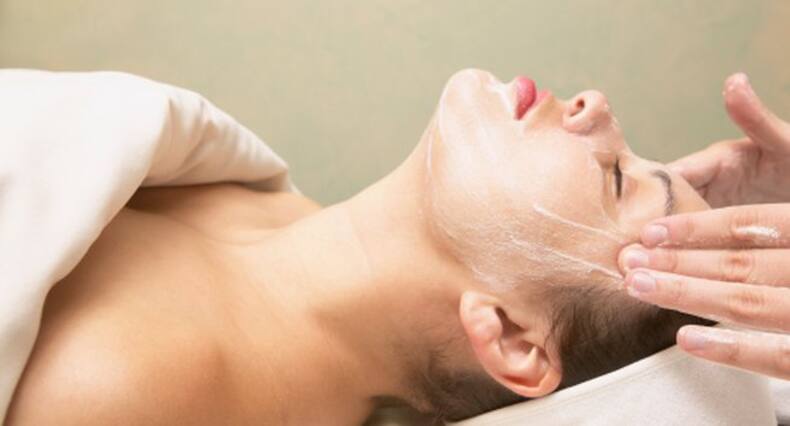 Strawberry For Skin Care: 6 Acne Remedies To Follow This Winter