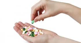 Patients under medication for depression report more side effects, if they also suffer from panic disorder.
