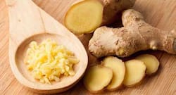 पेट की तकलीफों से राहत दिलाती है अदरक और सौंफ