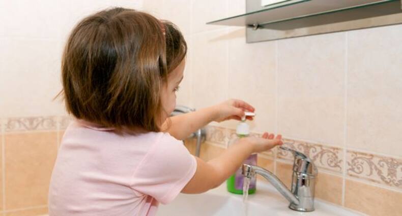 5 hygiene habits every toddler NEEDS to learn