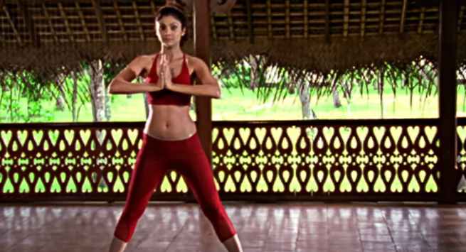 Warrior I Pose (Virabhadrasana I) | Iyengar Yoga