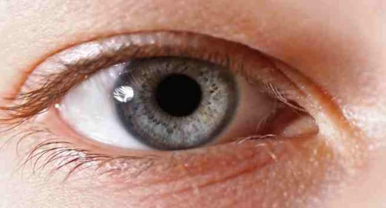 बच्चों में मोतियाबिंद (glaucoma) होने के 5 सामान्य लक्षण