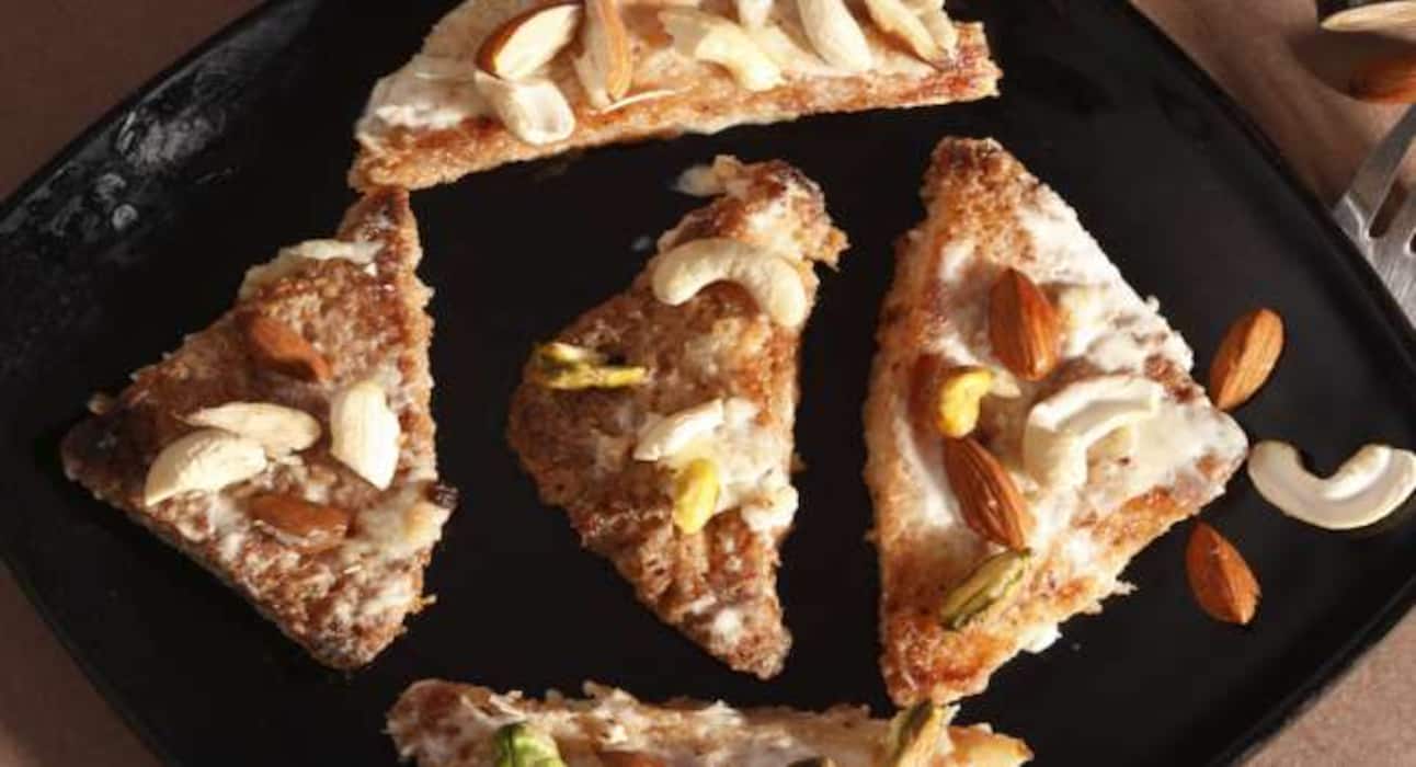 Diwali Special: Try these healthy and tasty Diwali sweets!