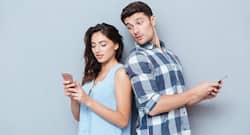 अगर आपका बॉयफ्रेंड करता है ये 6 काम तो उसे तुरंत छोड़ दें