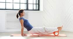 Exercises to get a toned butt by using just a foam roller