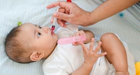 Which vitamins and supplements does a baby need and for how long?