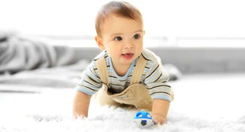 Planning a winter outing with your infant? Keep these 7 things in mind