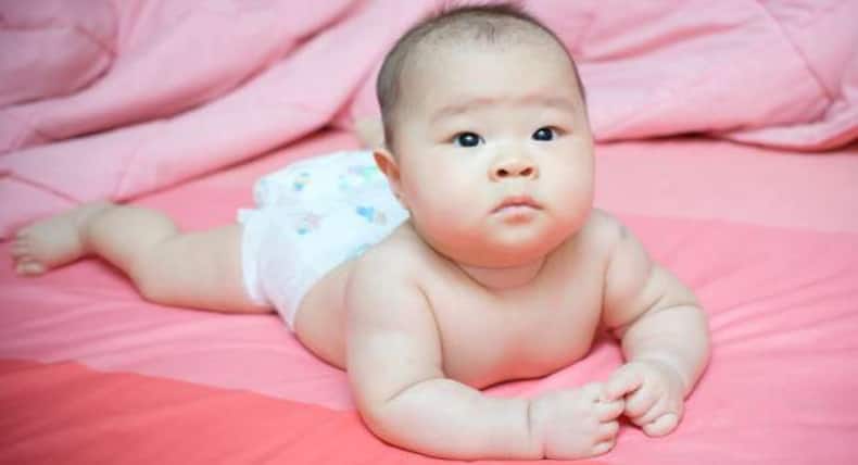 Planning a winter outing with your infant? Keep these 7 things in mind