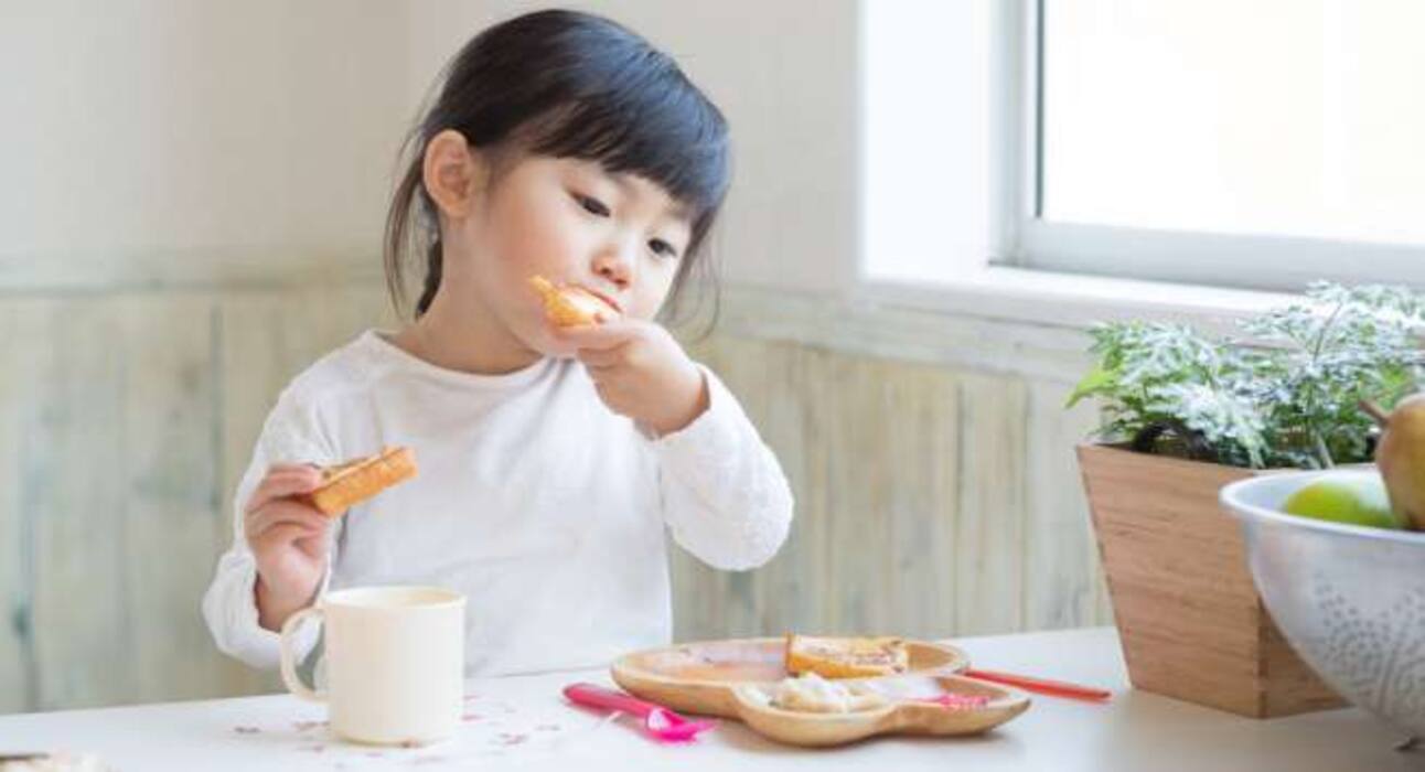 6 expert tips to manage weight in overweight and obese kids