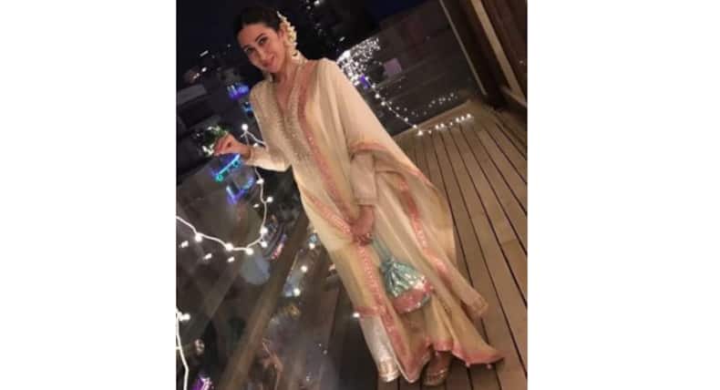Here's how your favourite celebrities looked this Diwali (makeup, hairstyle and everything!)