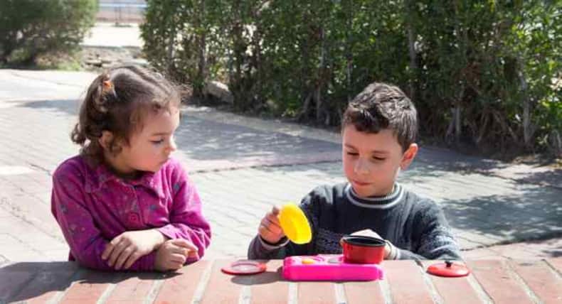 Toys, clothes and other things you should not select based on your child's gender