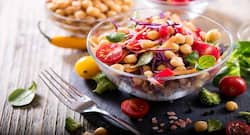 What type of diet puts you at risk of prostate cancer? (query)