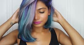 हेयर कलर कराने के लिए Hair chalks का करें इस्तेमाल