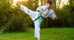 ये 6 मार्शल आर्ट फॉर्म्स शिशु को वज़न को करता है कंट्रोल