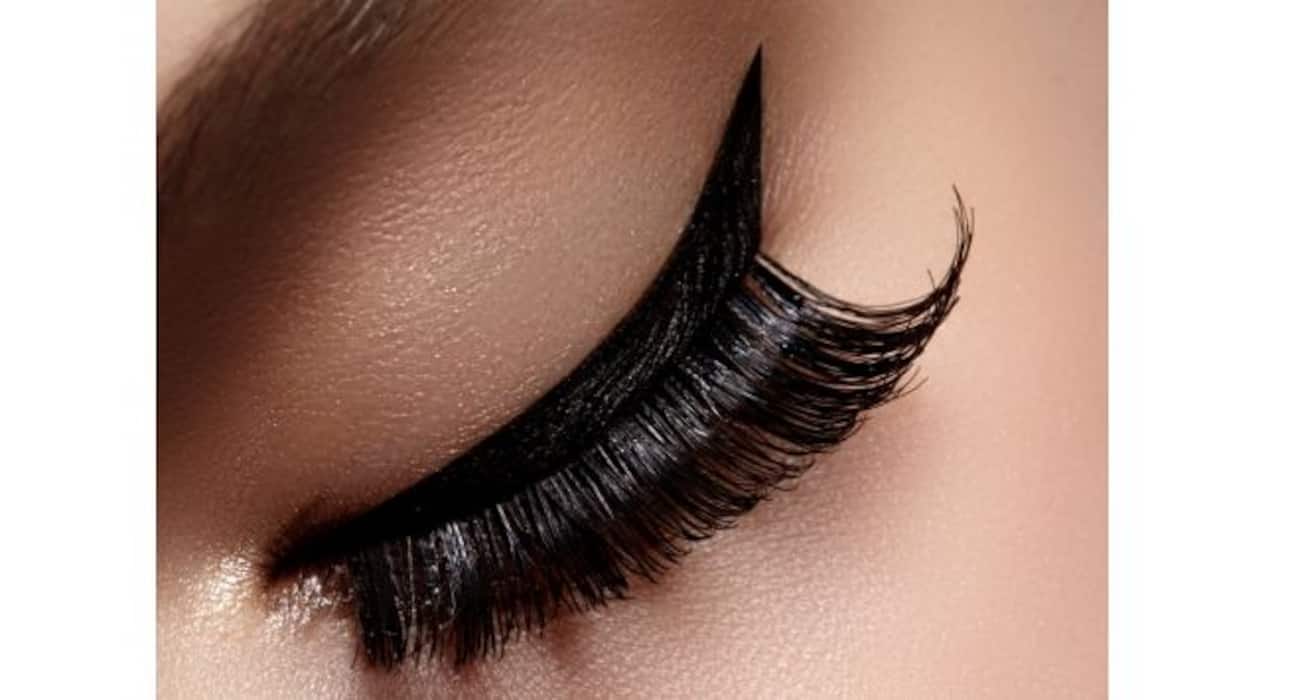 If you love your skin, DO NOT use these makeup products during winters