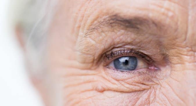 Age-related Eye Problems In Elderly Adults | TheHealthSite.com