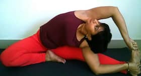 Parivrtta Janu Shirsasana - Relieve fatigue, anxiety and sleep problems with this yoga asana