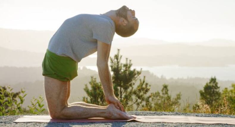 Yoga asanas to strengthen your chest muscles for better posture