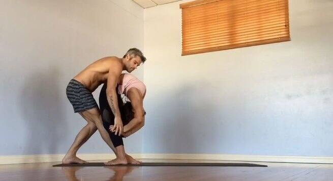 Upward Bow or Wheel Pose - Ekhart Yoga