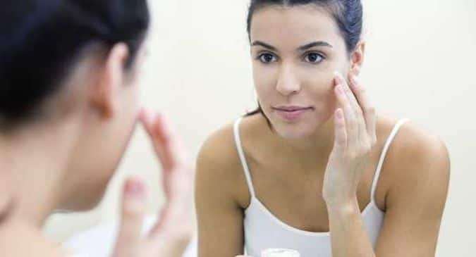 Got sensitive, easily irritated skin? Avoid beauty products containing these ingredients