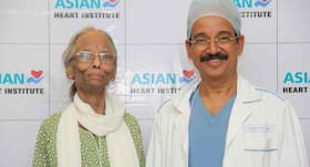Dr Ramakanta Panda performed a high risk surgery on Mumbai woman Asha who lost weight and went from 60kg to 35kg! Dr Ramakanta Panda performed a high risk surgery on Mumbai woman Asha who lost weight and went from 60kg to 35kg!