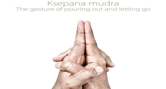 Tadagi Mudra in Yoga - Steps, Benefits & Contraindications