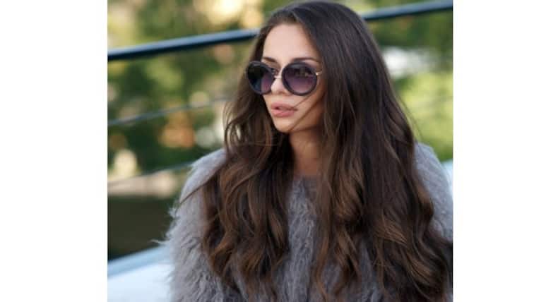 Love curls? Here are 10 different types of curls and ways to get them