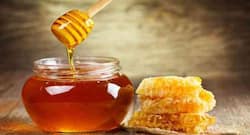 वेट लॉस करना है? तो अपनी स्मूदीज़ में  कभी ना मिलाएं ये 5 चीज़ें
