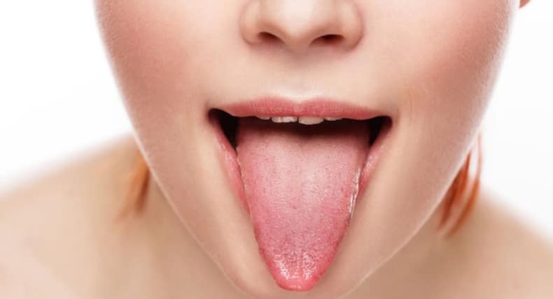 5 gross things that happen when you don't clean your tongue