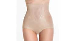 Can wearing tummy tuckers or body shapers help tone your abs?