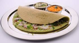 Healthy recipe -- Moong dal dosa or pesarattu