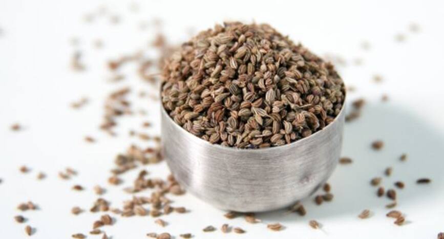 How to relieve period pain? Try this Ajwain tea for menstrual cramps
