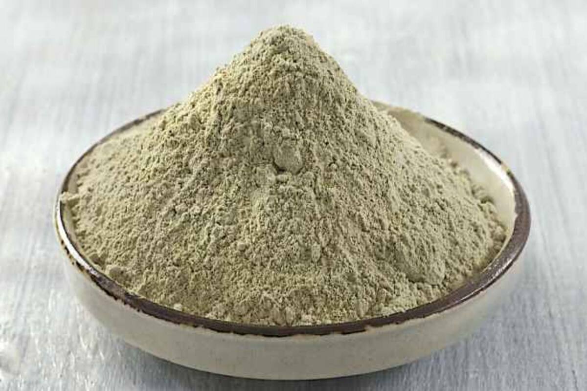 Bentonite Clay And Its Many Benefits Thehealthsite Com