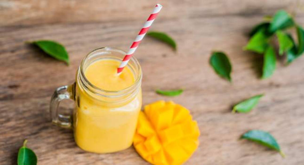 बच्चों के साथ मिलकर बनाएं आम की ये 5 मज़ेदार डिश