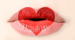 6 everyday habits that are drying your lips